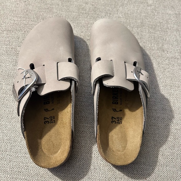 Birkenstock Boston Big Buckle Clogs - Picture 3 of 5